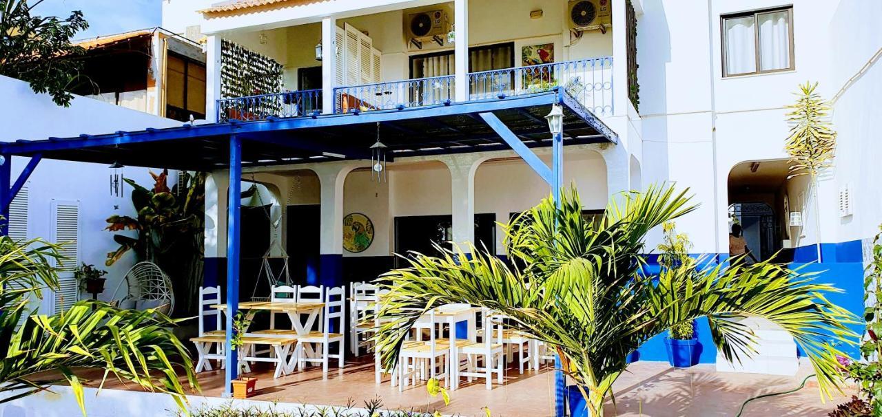Kelly Guest House Praia Eksteriør billede