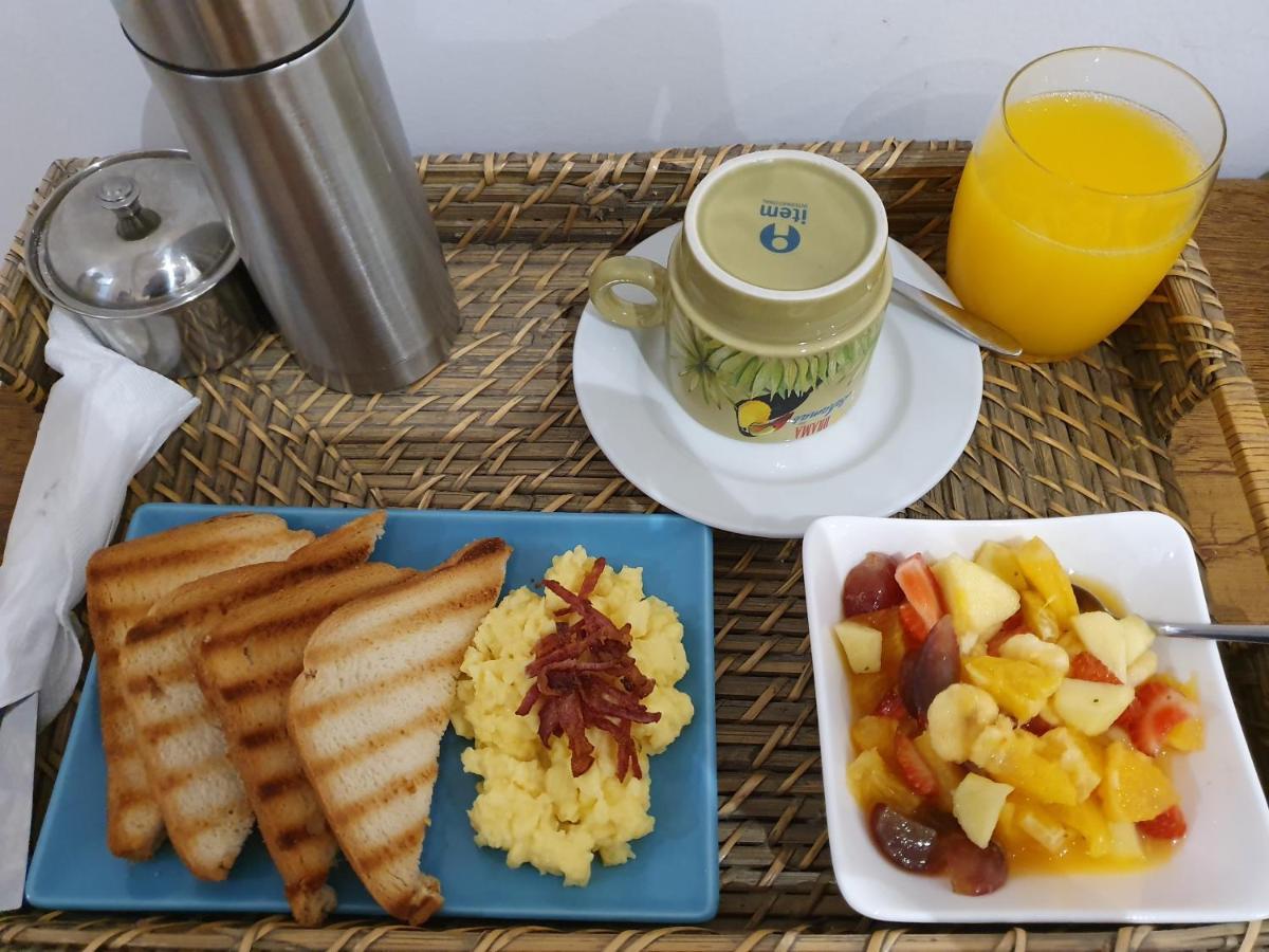Kelly Guest House Praia Eksteriør billede
